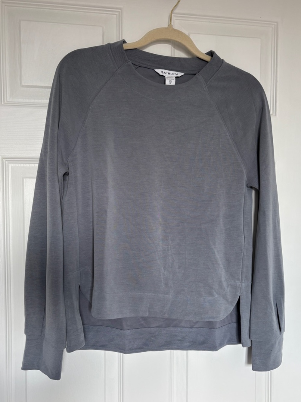 Athleta Grey crewneck longsleeve